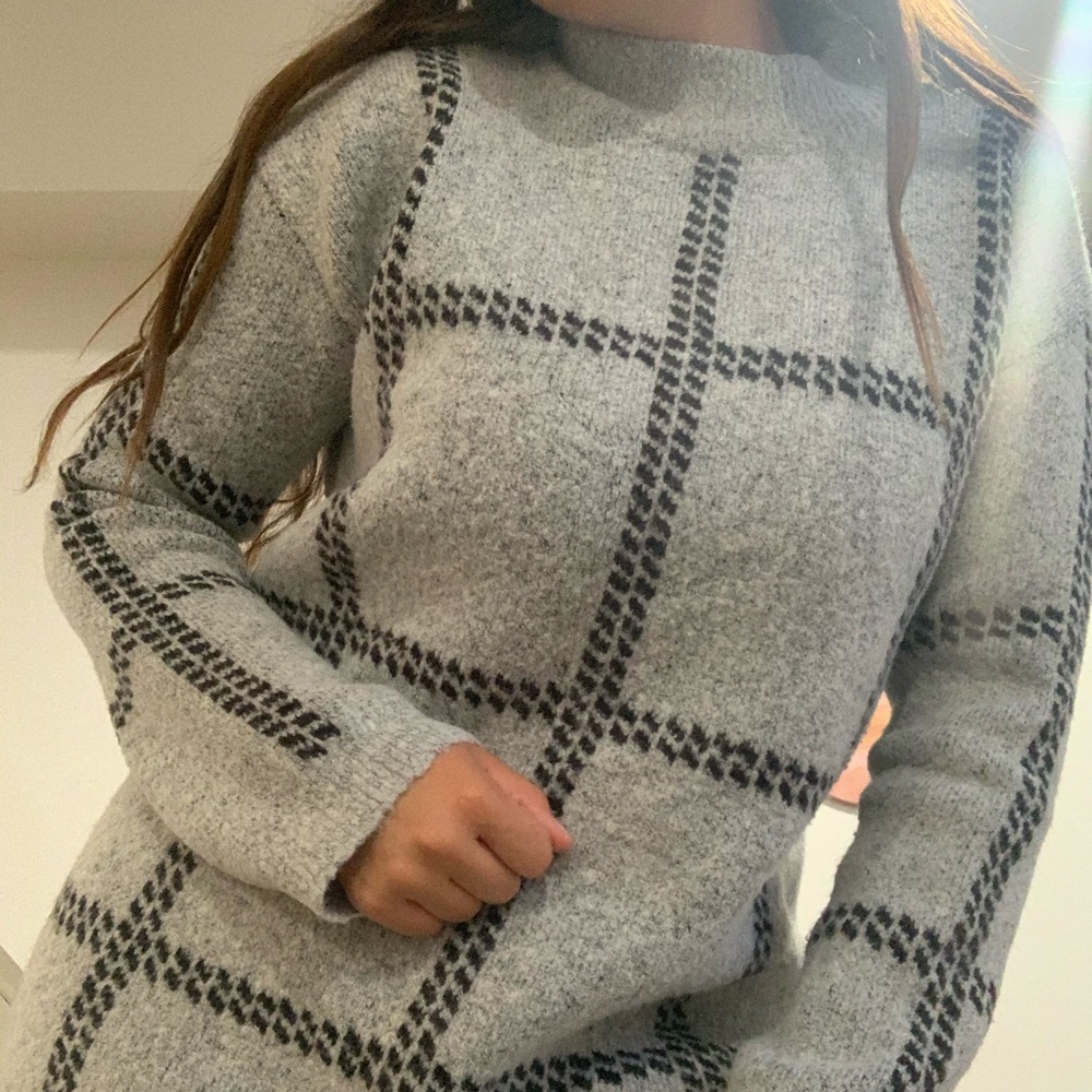 Chunky mock neck sweater